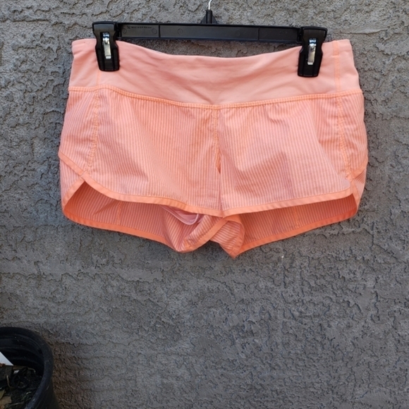 Lululemon  Short‎ - Picture 4 of 5